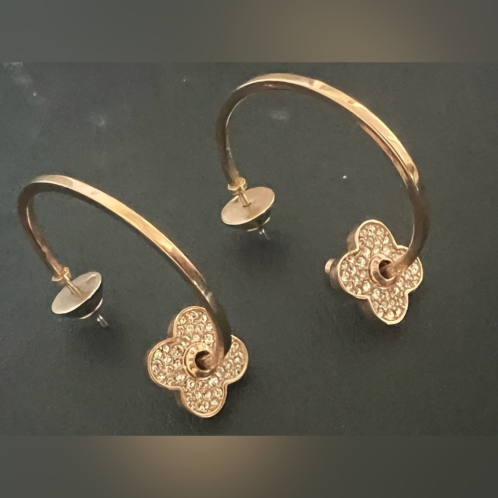 Henri Bendel Petal Hoops